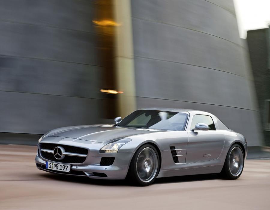  Mercedes-Benz SLS AMG 2010 года  (фото 339 из 526)